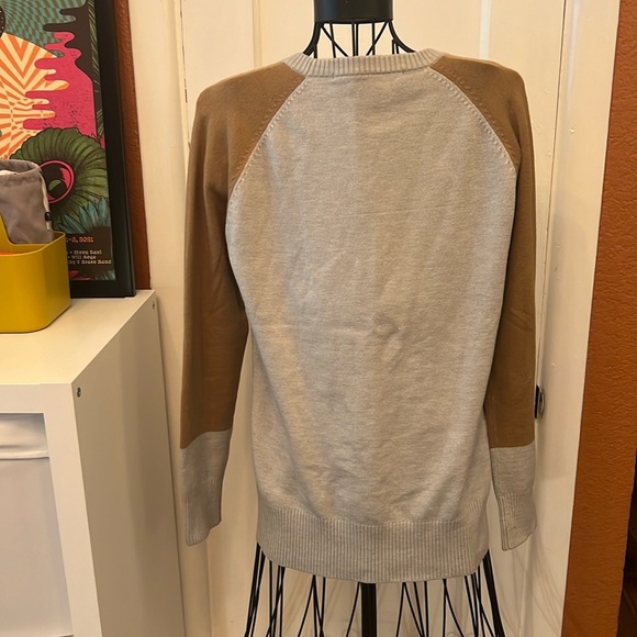 French Connection Sweater-Size L - Picture 2 of 6